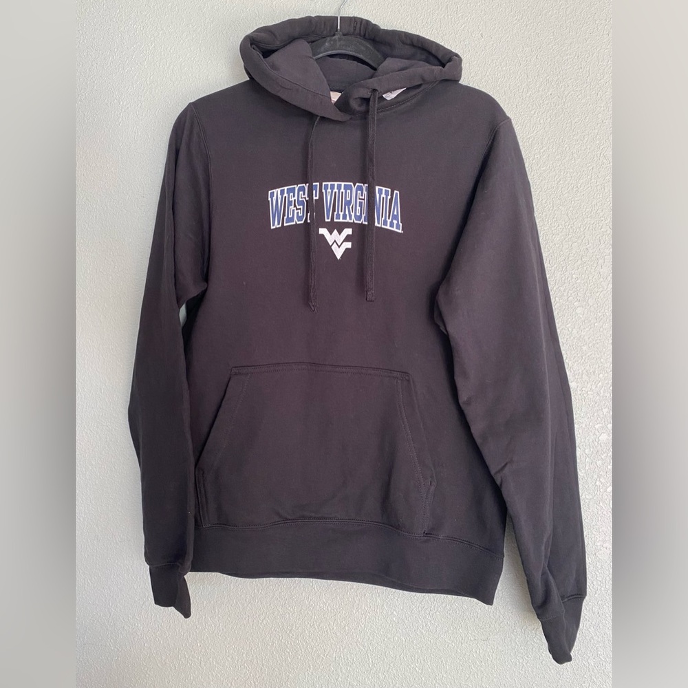 West Virginia Mountaineers Hoodie Adult Small Black Pullover Sweater WVU